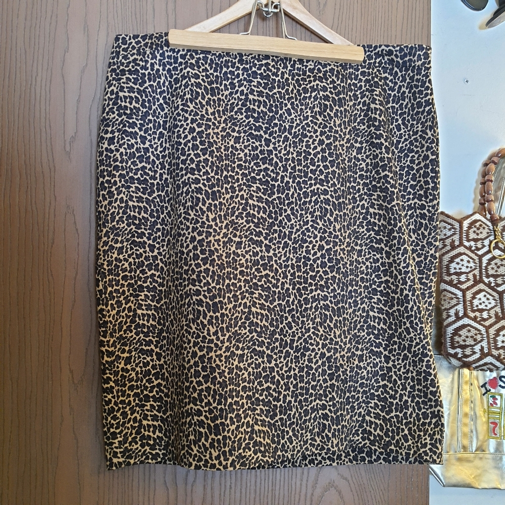 J. Crew SIZE  16 Cheetah Print Pencil Skirt